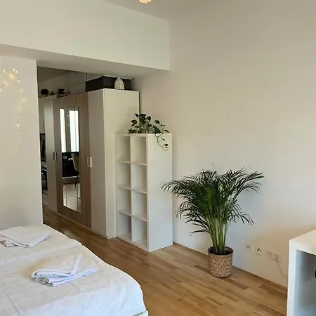 Lisbeth - Parking - Perfect Location Apartamento Graz